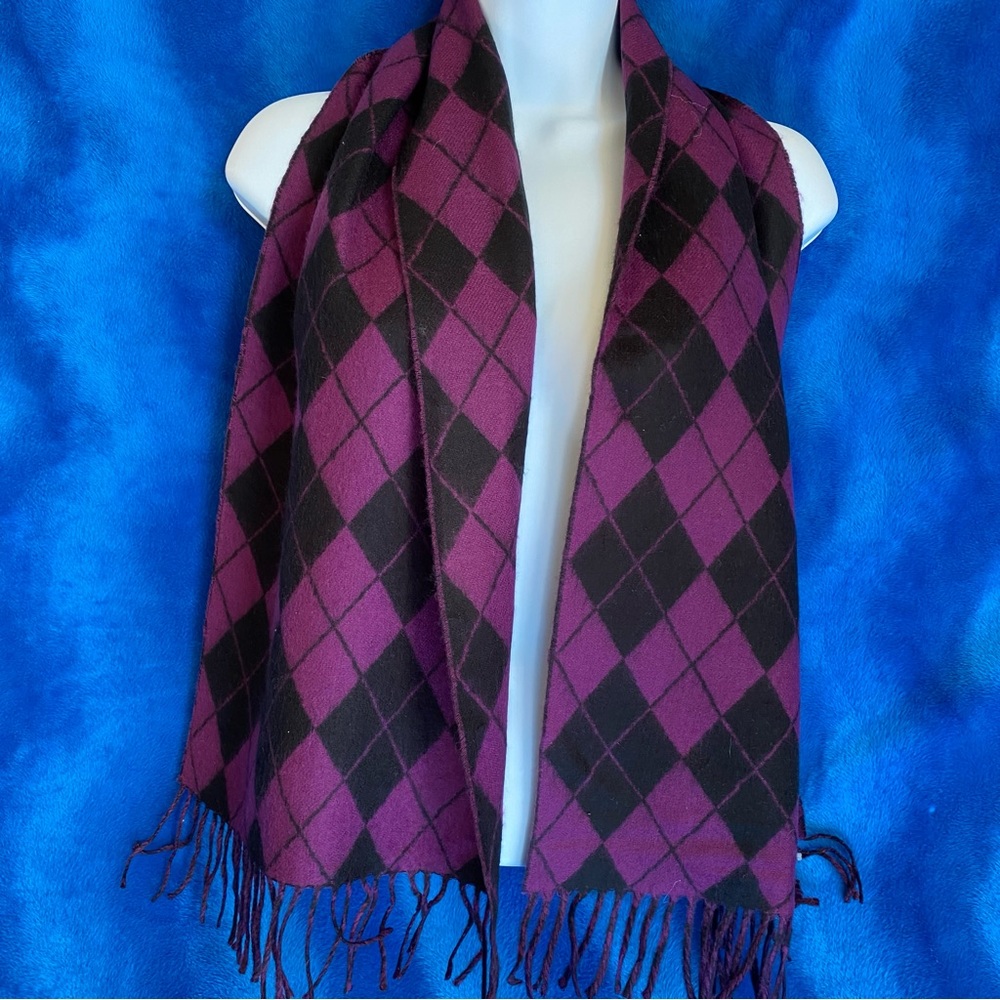 Whitehall Super Soft Scarf NWOT
